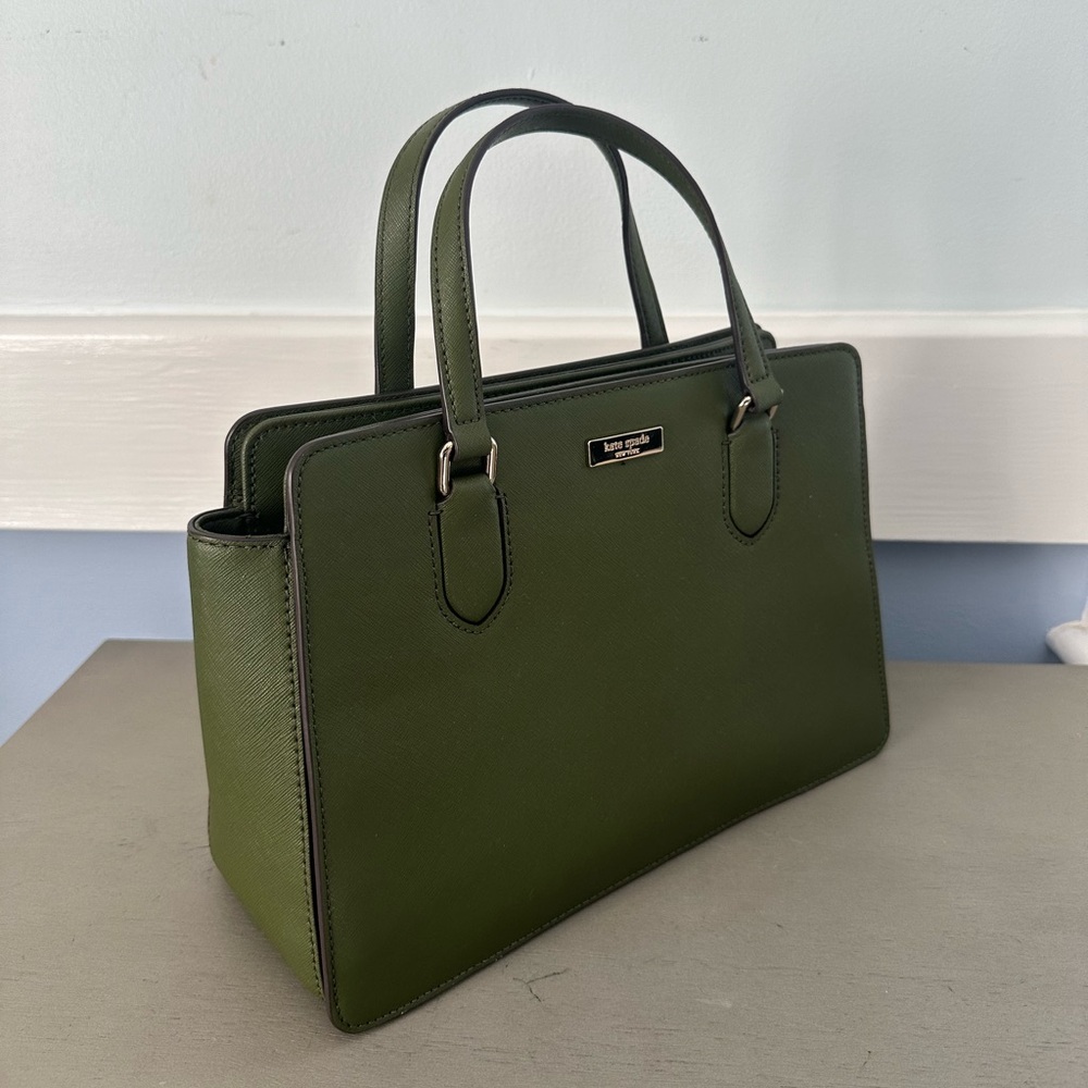Olive Kate Spade purse.